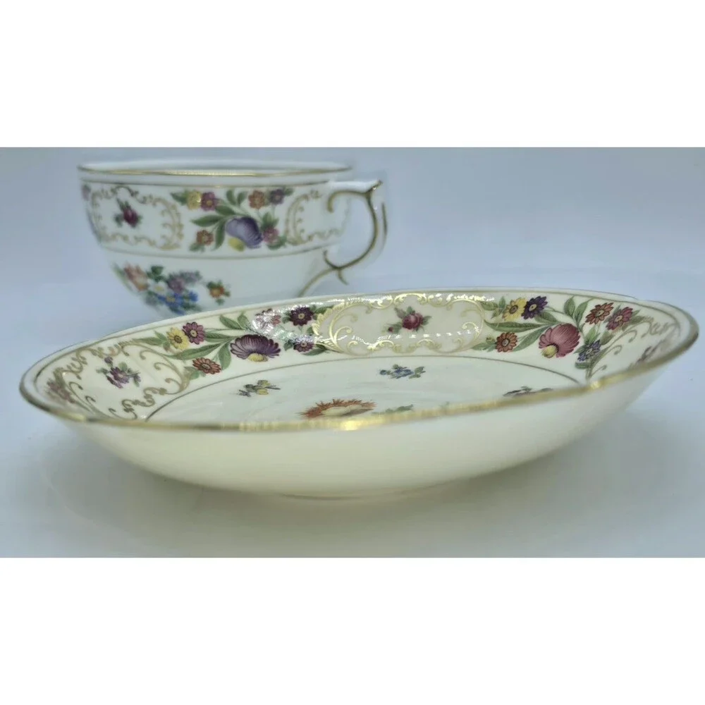 Hammersley Dresden Sprays Bone China Teacup Saucer Set Floral Gold Rim England